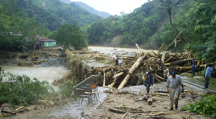 Después del paso de la tormenta tropical Noel. (c) Oxfam Intermón Después del paso de la tormenta tropical Noel. (c) Oxfam Intermón